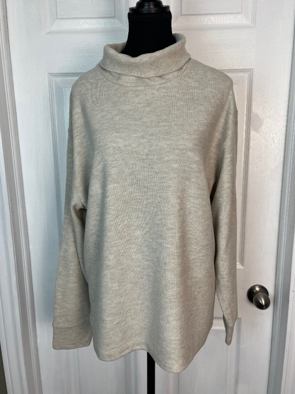 NWT Uniqlo Oversize Soft Knitted Fleece Ribbed High Neck T-Shirt Size M